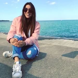 Meet your Posher, María